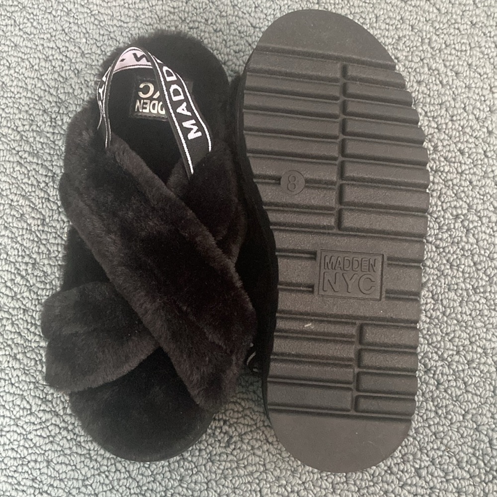 Madden NYC slides - Picture 2 of 2